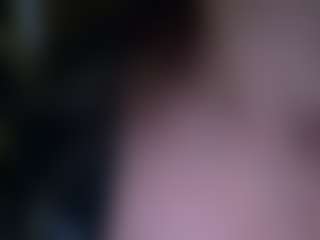 Live cam show with Dani Rouge - Blonde Hair Amateur on CSO-WL