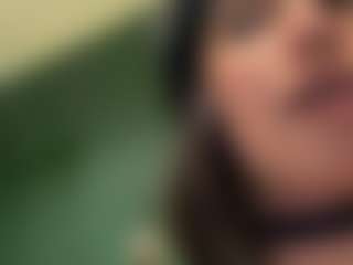 Live cam show with Dani Rouge - Bitch on Camsoda