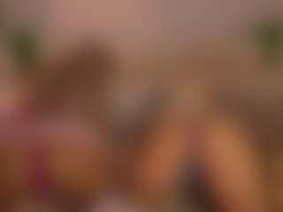 Live cam show with Dani Rouge - Bi on Hubzter Live