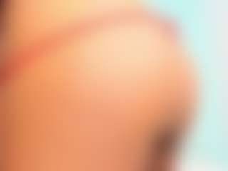 Live cam show with Kitty - Petite on Strip Flash - Live Sex Shows
