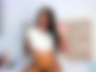 Live cam show with Kitty - Black Petite on Dare Cams