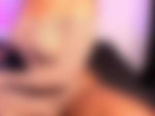 Kitty's Live Sex Cam Show