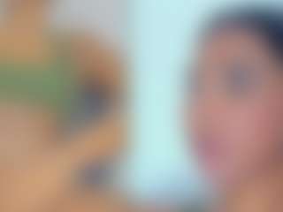 Live cam show with samantha - Public on Camsoda