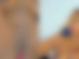 Live cam show with samantha - Petite MILF on Camsoda