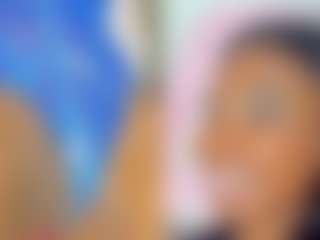 Live cam show with samantha - Facial on Camsoda