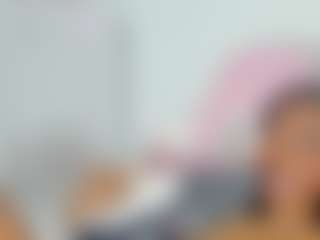 Live cam show with samantha - College MILF on Mixed Magazine Live