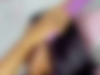 Live cam show with samantha - Cosplay Curvy on StripNow