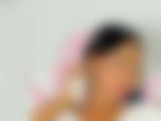 Live cam show with samantha - Ebony Petite on camwithhim.com
