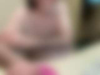 Live cam show with coach karl - Bedroom on wildcum.com