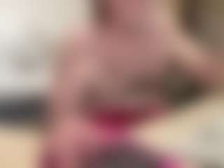 Live cam show with coach karl - Brown Hair on madthumbs