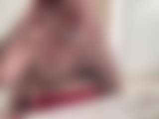 Live cam show with coach karl - Tease on Gym Cam Girls