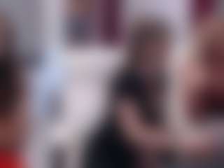 Live cam show with Dajla - Tease Big Tits on Dare Cams
