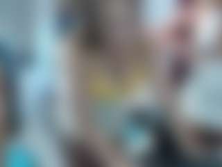 Live cam show with Dajla - Big Tits on StripNow