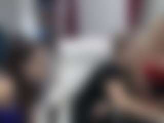 Live cam show with Dajla and Sophie and Dia - Red Hair HD on Camsoda