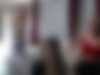 Live cam show with Dajla and Sophie and Dia - Shaved Pussy on livesuperchat.net
