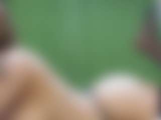 Live cam show with juliashane - Average on Lustler