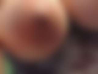 Show en direct avec juliashane - Blue Eyes sur Camsoda