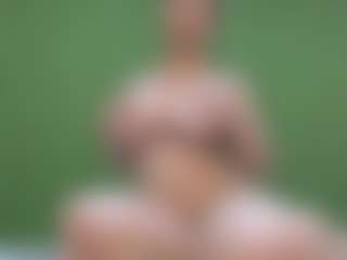 Live cam show with juliashane - College on Mixed Magazine Live