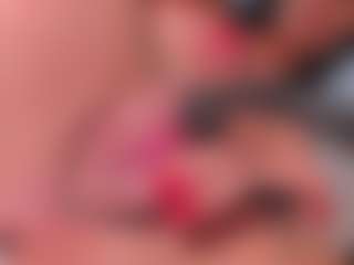 Live cam show with pump aniiee - Cumface on Gym Cam Girls