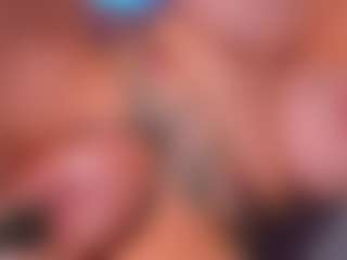 Live cam show with pump aniiee - Big Clit on madthumbs