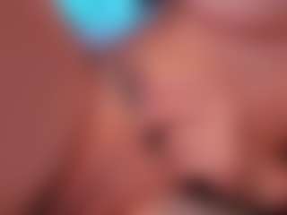 Live cam show with pump aniiee - Cumface on CamClone