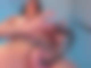 Live cam show with pump aniiee - Normal on Camsoda