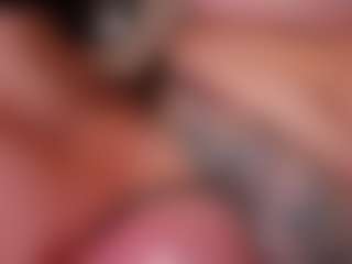 Live cam show with pump aniiee - Double Penetration on Gym Cam Girls