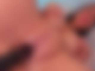 pump aniiee's Live Sex Cam Show
