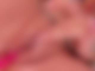 Live cam show with pump aniiee - Colombian on CamwithHer | colombia