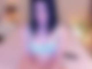 Live cam show with Soffy Watson - Teen (18+) on mypornchat.com