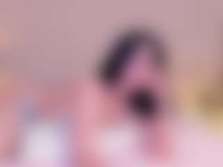 Live cam show with Soffy Watson - Horny on mypornchat.com
