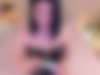 Soffy Watson's Live Sex Cam Show
