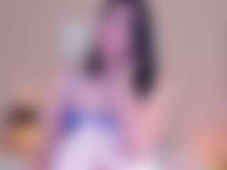 Show di cam dal vivo con Soffy Watson - Plug su Camsoda