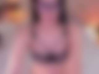 Soffy Watson's Live Sex Cam Show