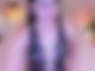 Live cam show with Soffy Watson - Ride Torso on testsause.com