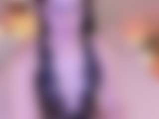 Live cam show with Soffy Watson - Blowjob on Camsoda.co