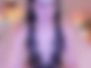 Live cam show with Soffy Watson - Drinking on xDating