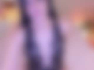 Live cam show with Soffy Watson - Big Ass on Camsoda