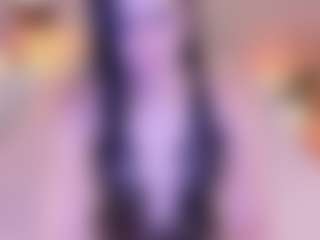Live cam show with Soffy Watson - Dildo on alttransgirls