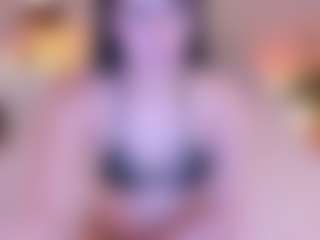Live cam show with Soffy Watson - Drinking on Camsoda