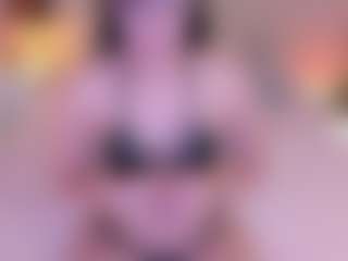 Soffy Watson's Live Sex Cam Show