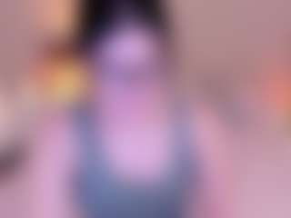 Soffy Watson's Live Sex Cam Show