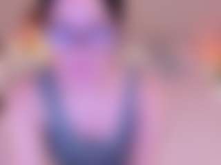 Soffy Watson's Live Sex Cam Show