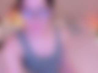 Soffy Watson's Live Sex Cam Show