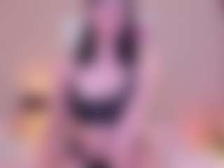Soffy Watson's Live Sex Cam Show