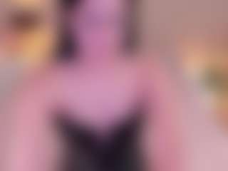 Soffy Watson's Live Sex Cam Show