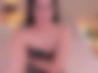Soffy Watson's Live Sex Cam Show
