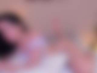 Live cam show with Soffy Watson - Anal Latina on infinitiblacc.com
