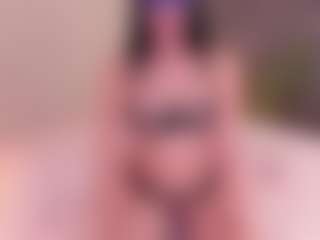 Soffy Watson's Live Sex Cam Show