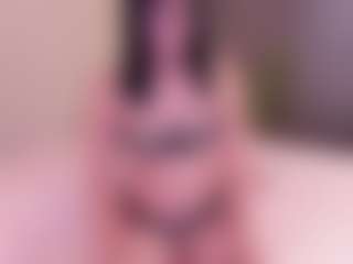 Live cam show with Soffy Watson - Fingerass on Streamer API